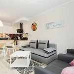 Jantar Blizej Morza Apartment Kolobrzeg